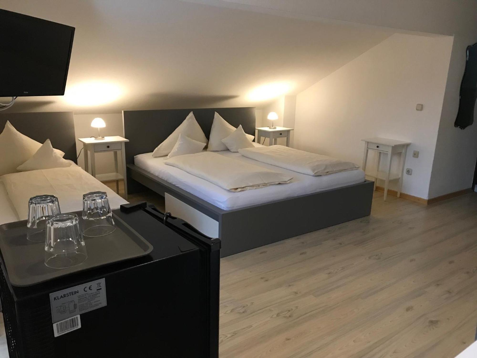 Abendruhe Hotel - Kontaktloser Check In Оберхахинг Екстериор снимка