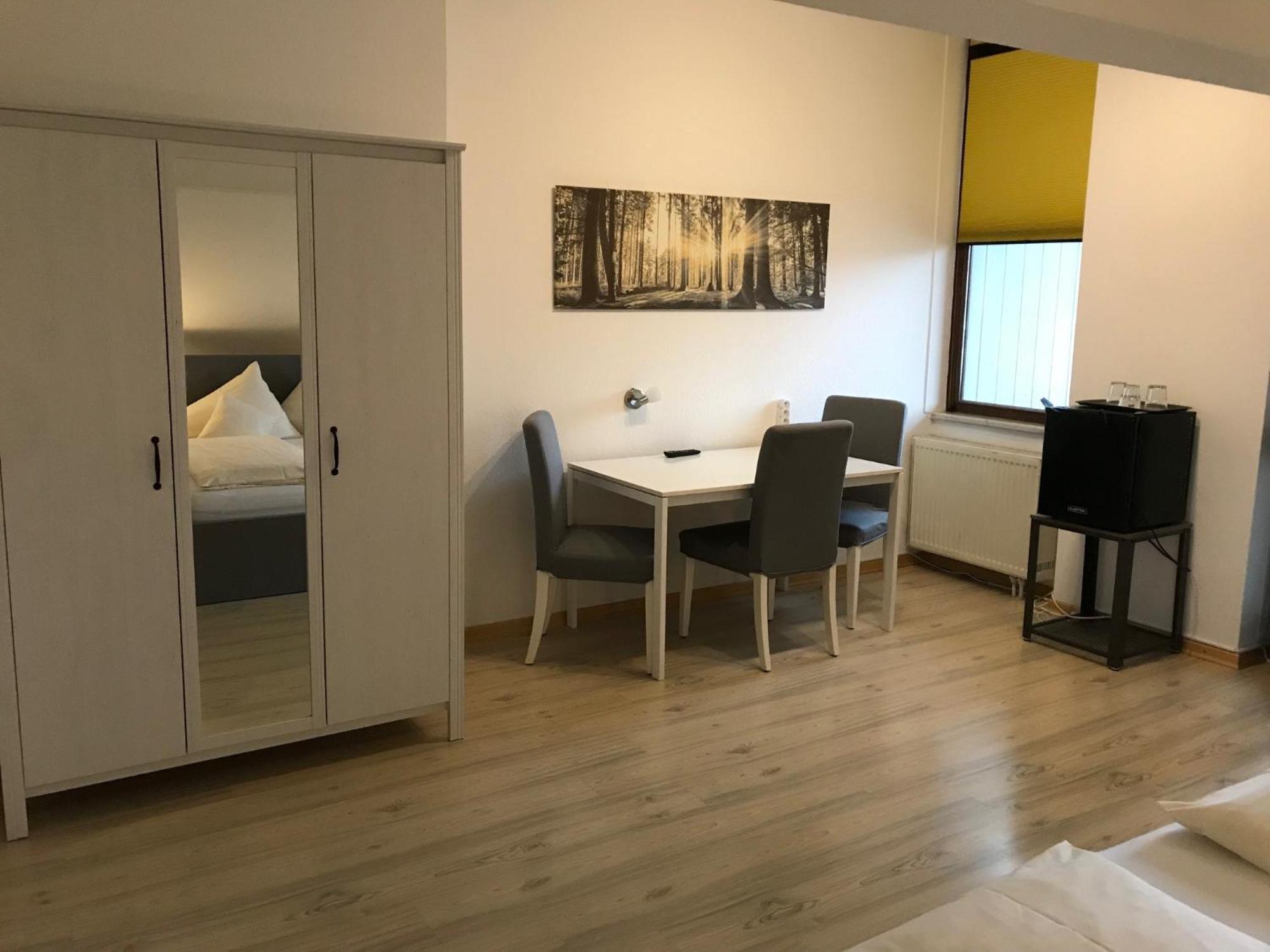 Abendruhe Hotel - Kontaktloser Check In Оберхахинг Екстериор снимка